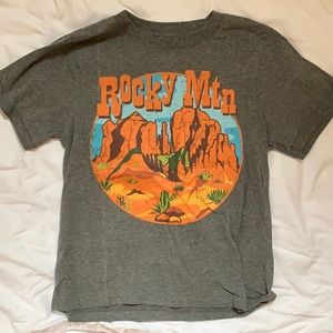 rocky mtn graphic t shirt